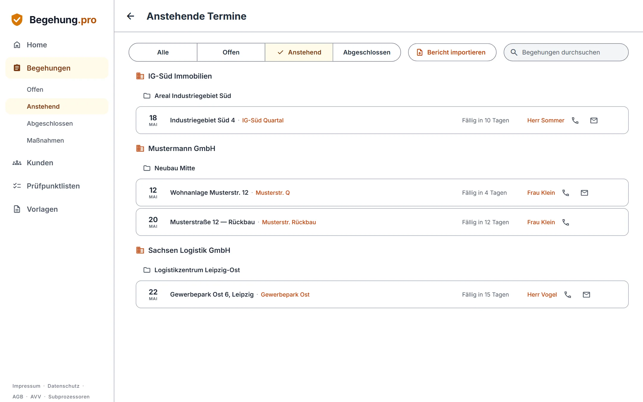 Liste „Anstehende Termine“ nach Kunde und Projekt, je Termin mit Datum, Fälligkeit und Ansprechpartner